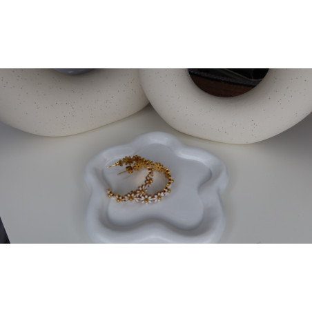 Porte Bijoux  soit coeur ou fleurs pour table de nuit