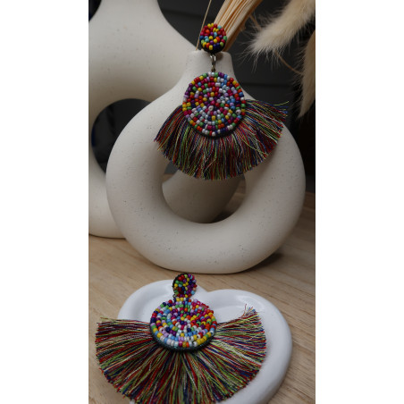 Boucles D'Oreilles Cruzy avec pompon de plusieurs couleurs
