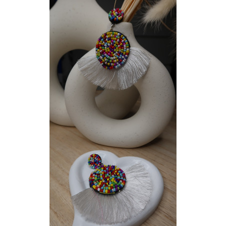 Boucles D'Oreilles Cruzy avec pompon de plusieurs couleurs