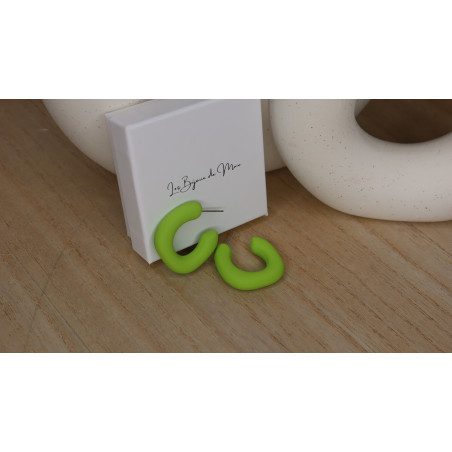 Boucles D'Oreilles Sahara de frome géométrique attache en plastique pour ne pas blesser les oreilles