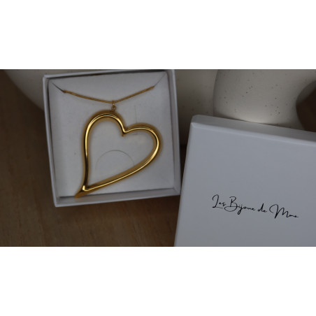 Collier Love en forme de coeur en acier inoxydable doré