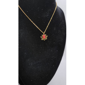 Collier fleur de lotus rouge