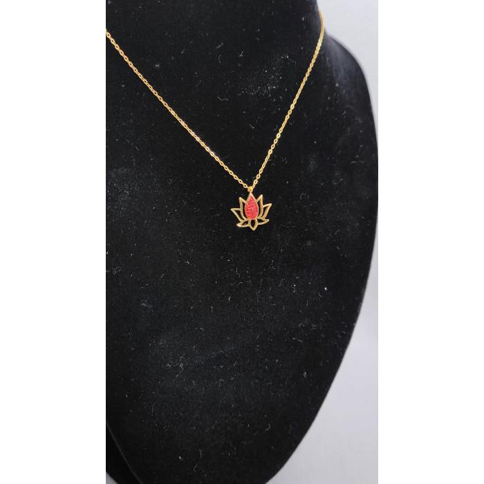 Collier fleur de lotus rouge - Les bijoux de Madame