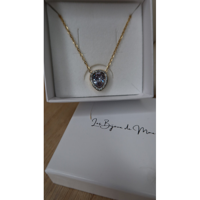 Collier Agata goutte serti clos d'un cristal entouré de zirconium idéal a offrir en période de noël en acier inoxydable.
