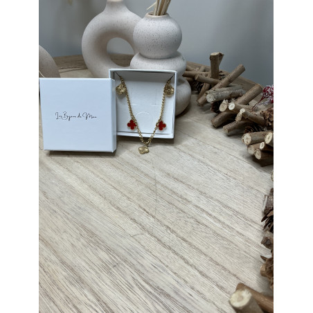 Collier Jewerly avec trèfles blanc nacré et trèfles neutre en acier inoxydable doré