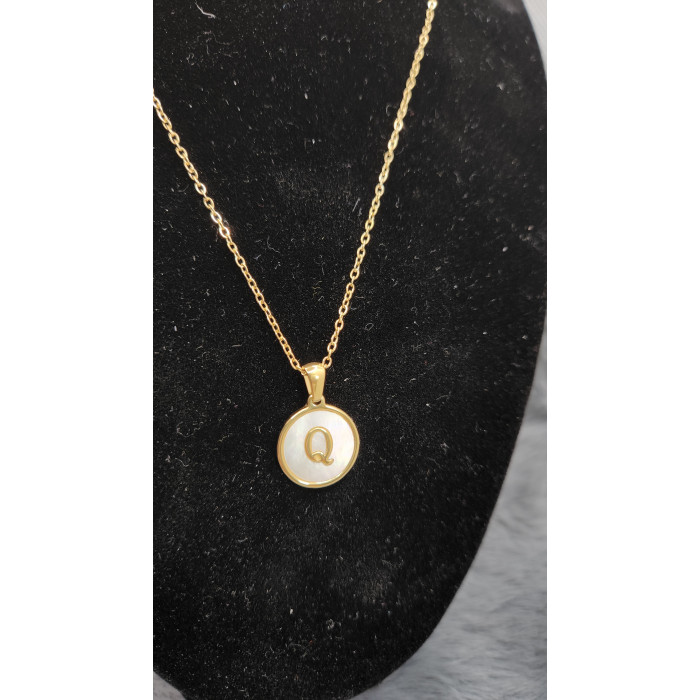 Collier Initial lettre Q - Les Bijoux de Madame