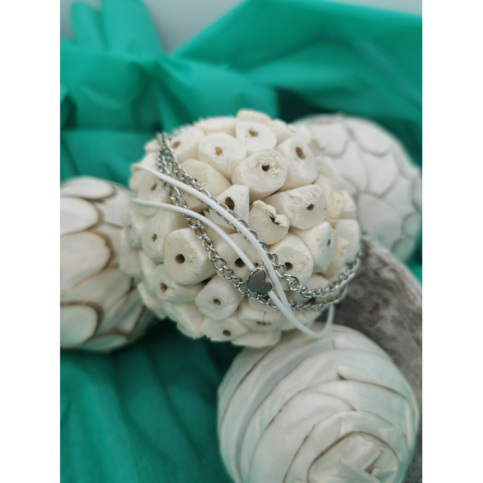 Chaine de cheville double en acier inoxydable et corton de coton blanc avec un coeur silver.